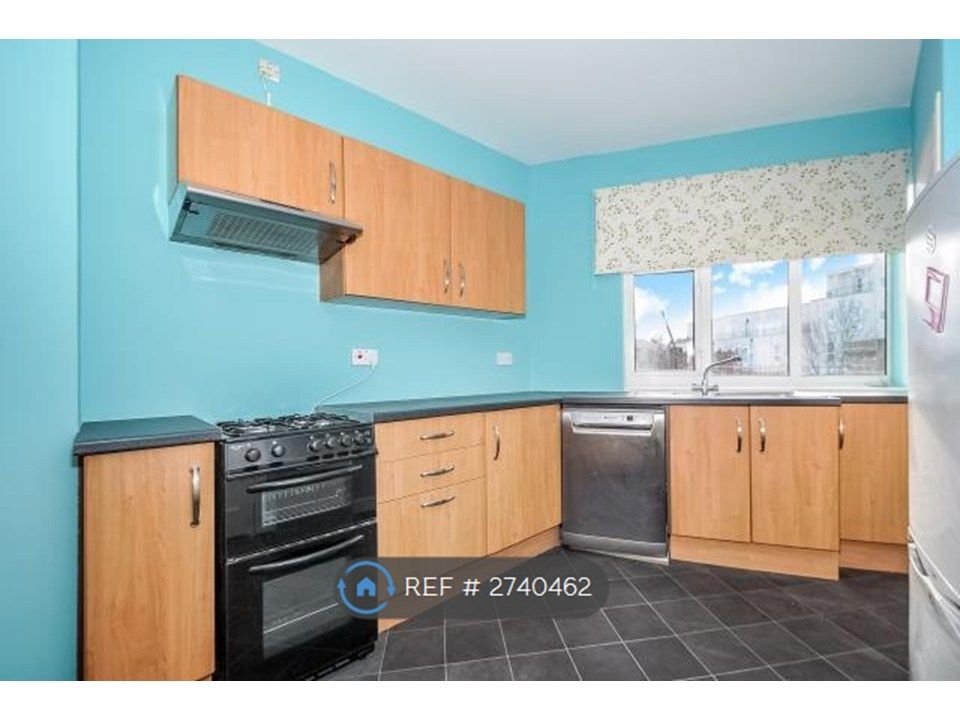 Property photo 3 of 4