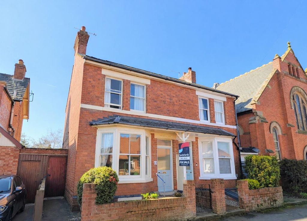 Property photo 1 of 17 Front.Png