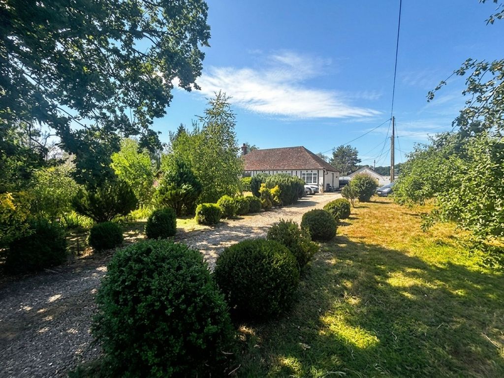 Property photo 1 of 37
