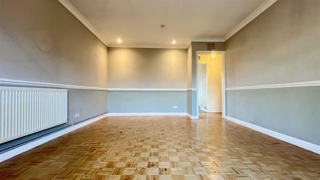 Property photo 3 of 11 Img_E6272.Jpg