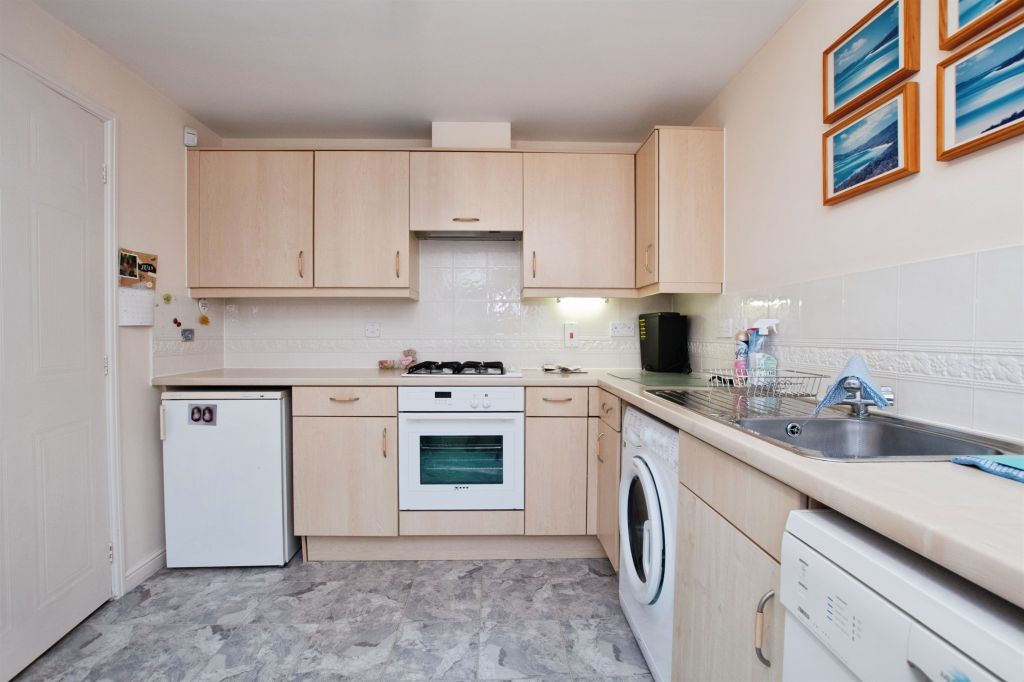 Property photo 2 of 15