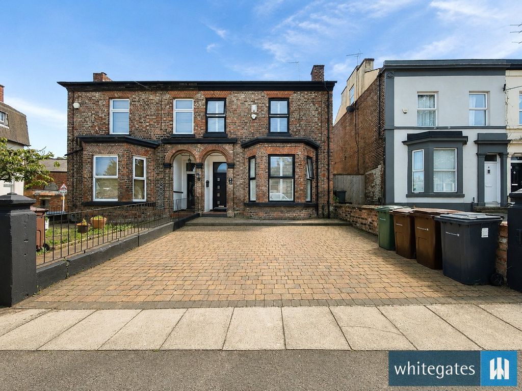 Property photo 1 of 27 Picture No. 32