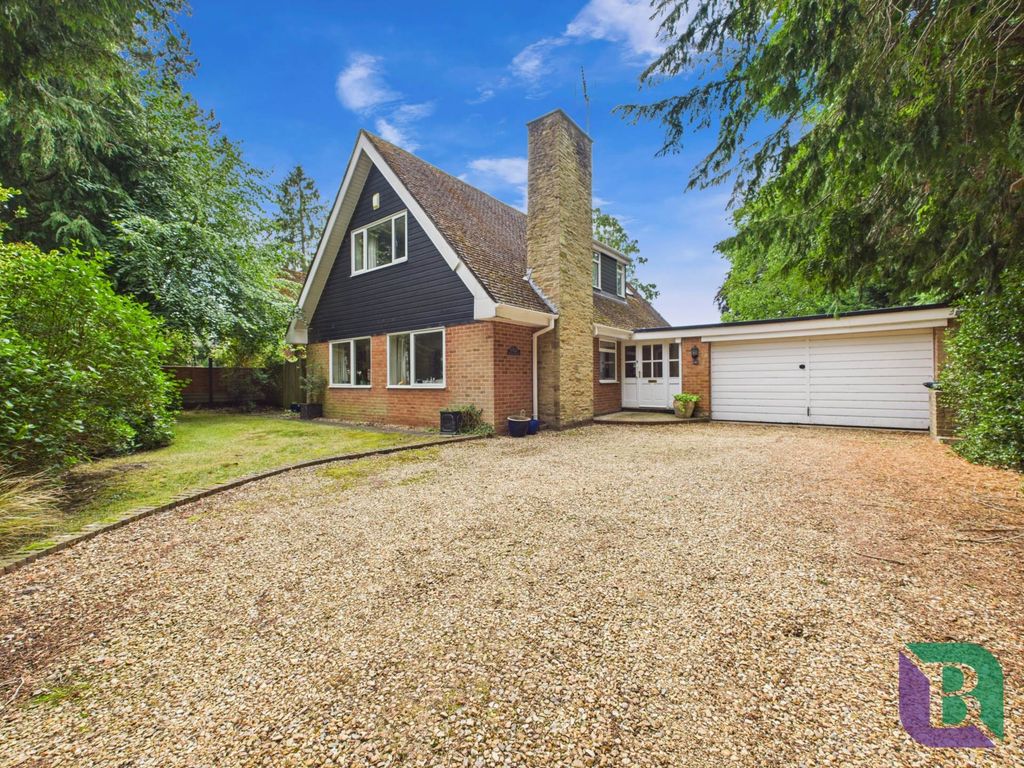 Property photo 1 of 33