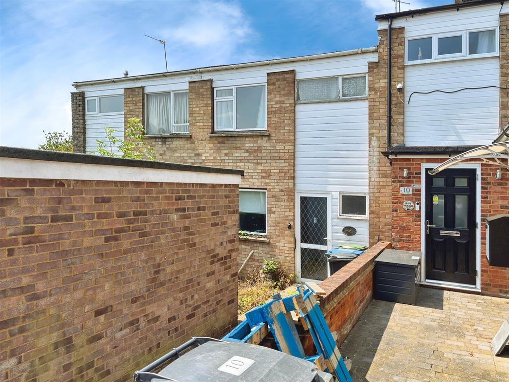 Property photo 1 of 12 58655413-Photo 206-13-25 2C 2013 2029 2055.Jpg
