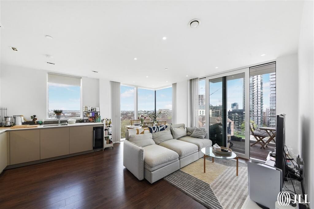 Property photo 1 of 13 (Main)