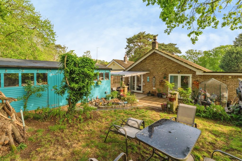 Property photo 1 of 23 Pbox-Img.Jpg