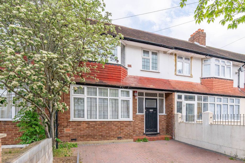 Property photo 2 of 14