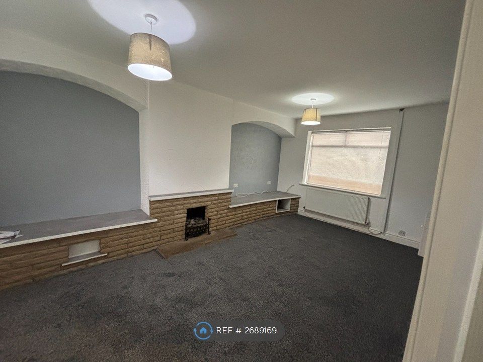 Property photo 3 of 19