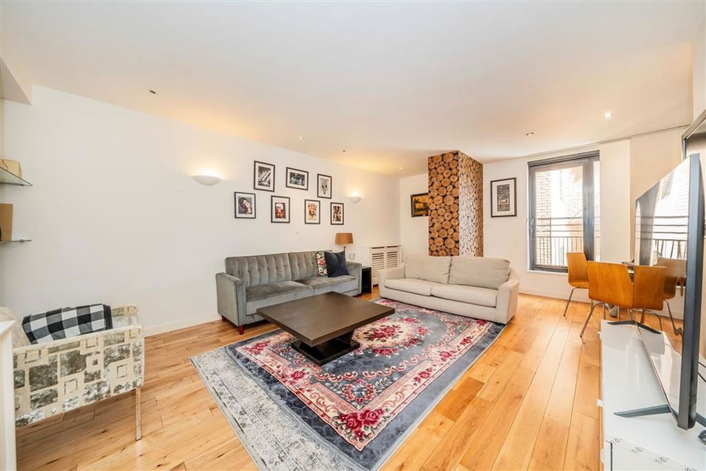 Property photo 2 of 6