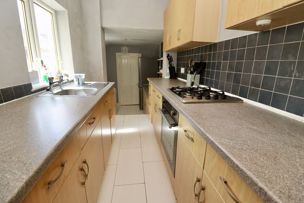 Property photo 2 of 14 Img_7279