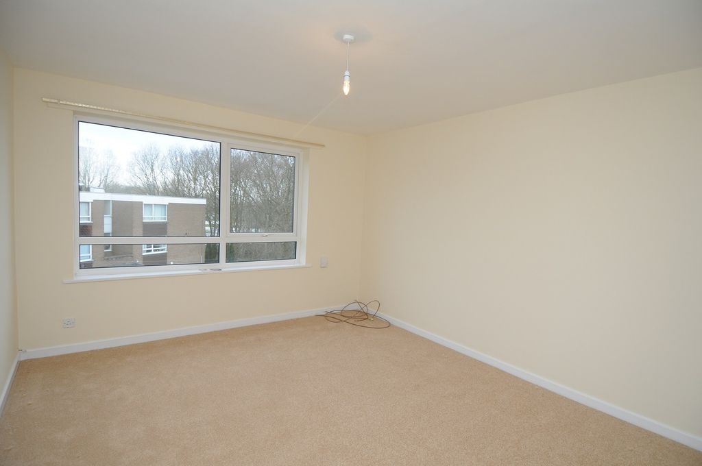 Property photo 2 of 5 Lounge