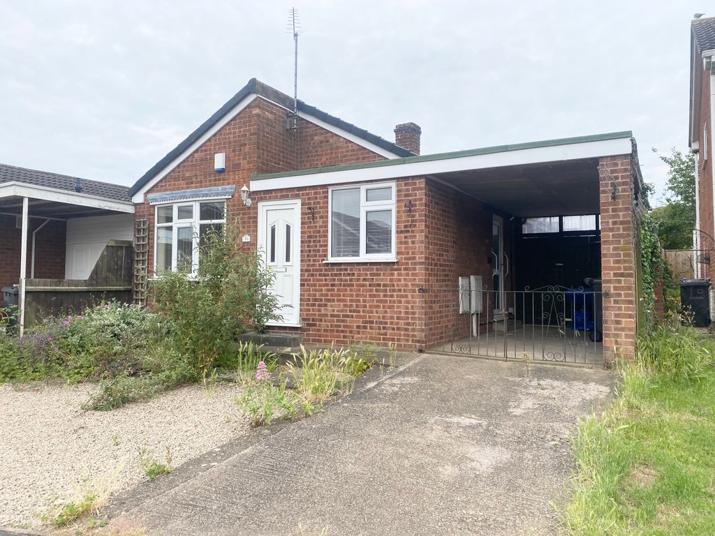 Property photo 2 of 10 Front