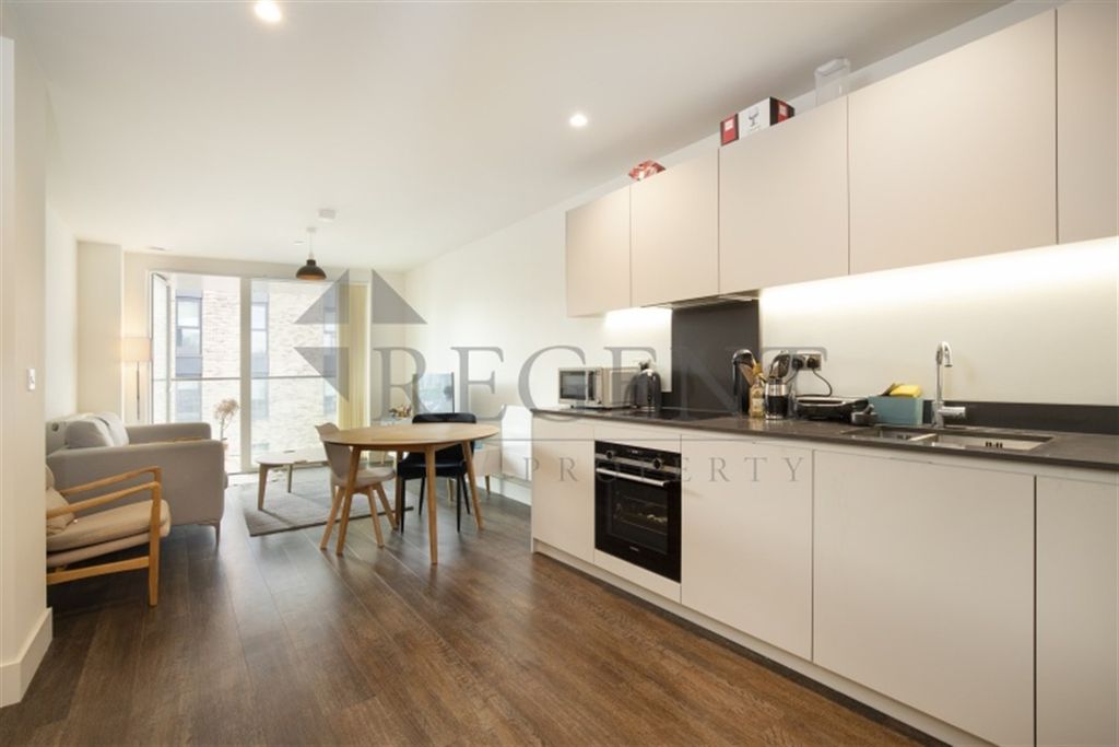 Property photo 2 of 8 Open Plan