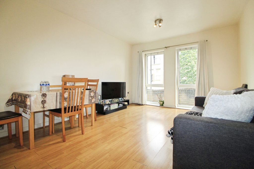 Property photo 2 of 13 Gallery