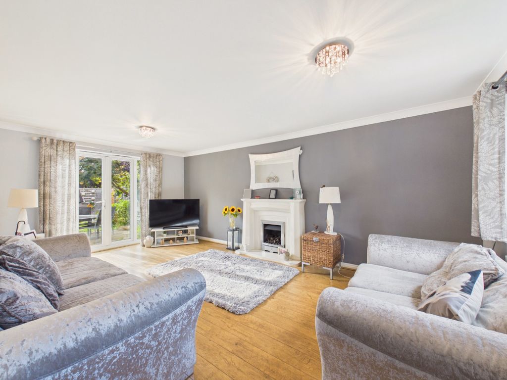 Property photo 3 of 26 5390015