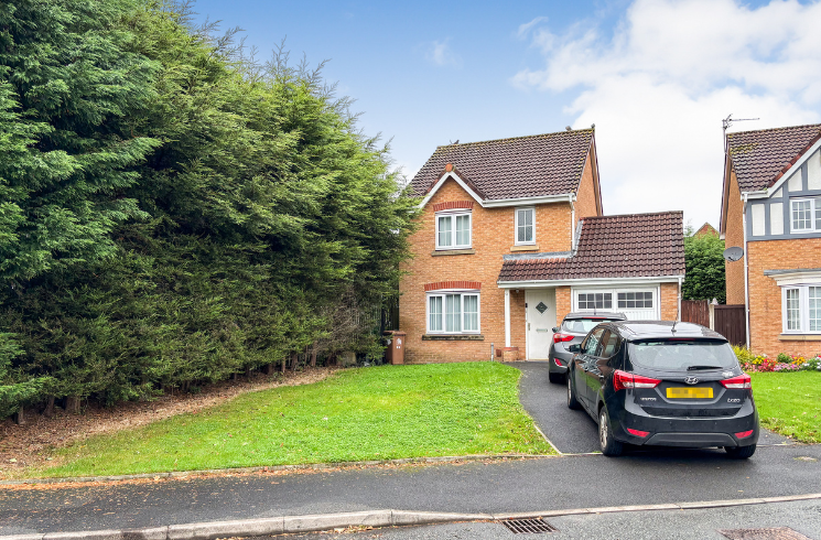 Property photo 1 of 12