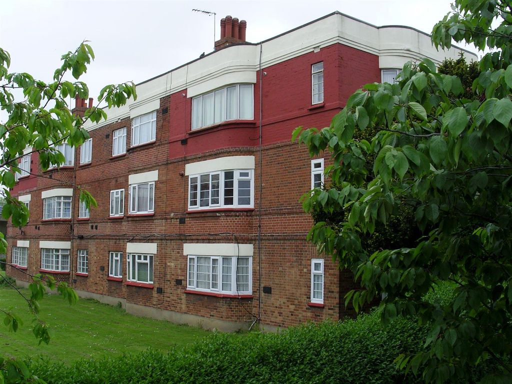 Property photo 1 of 6