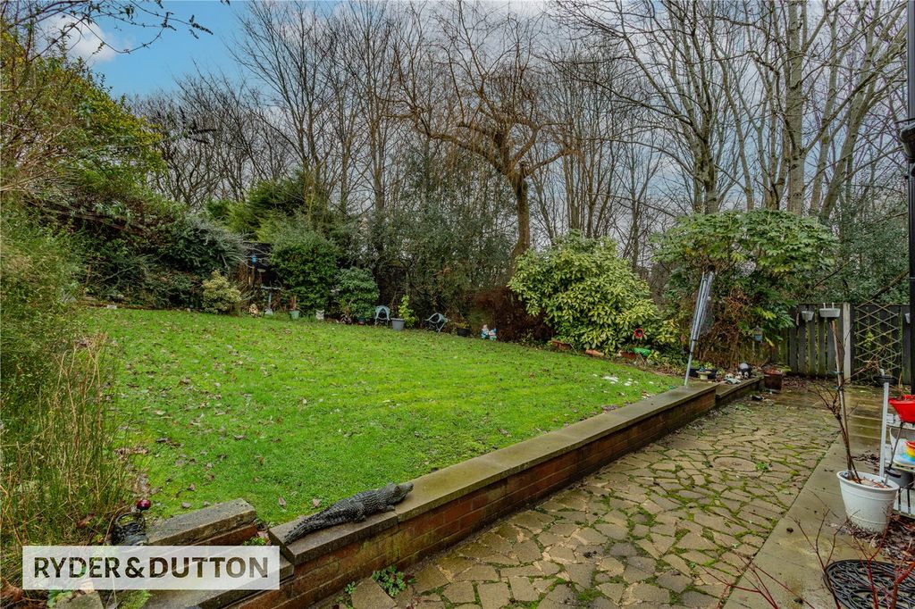 Property photo 3 of 25 Rear Garden