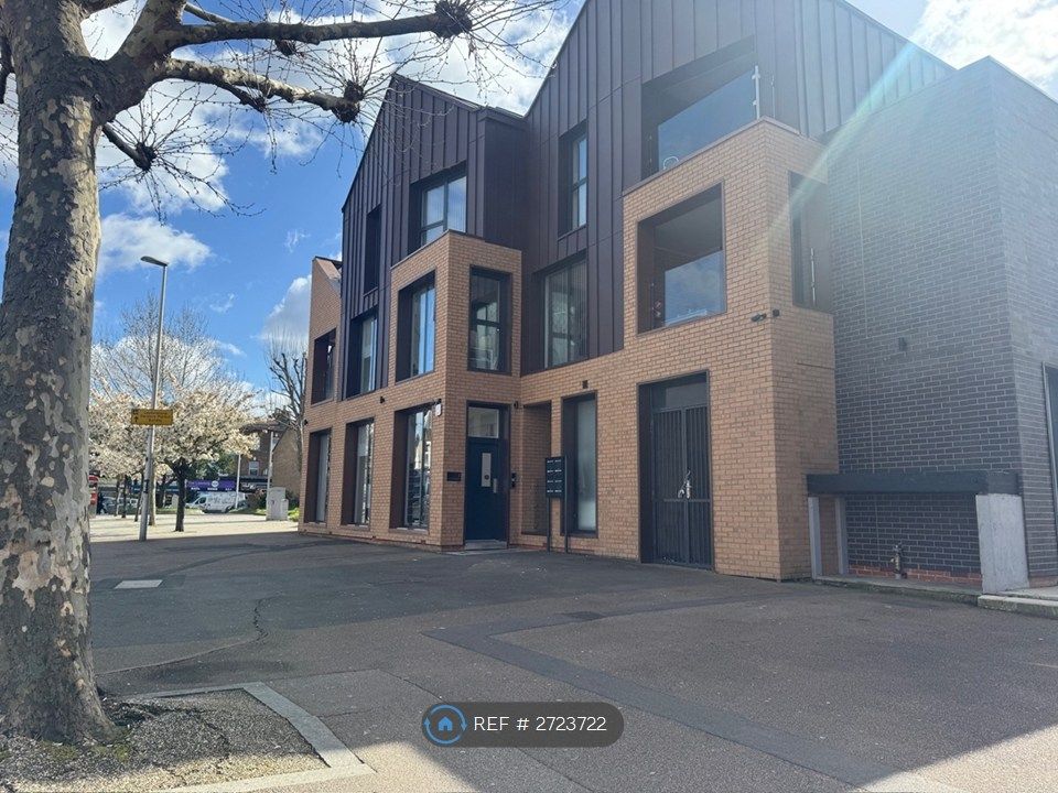 Property photo 1 of 21