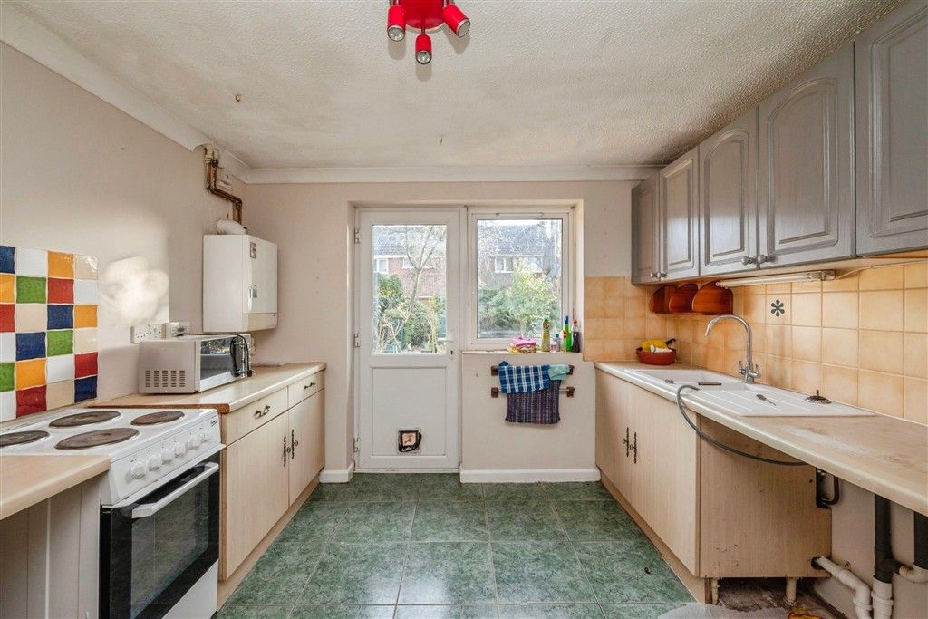 Property photo 2 of 5