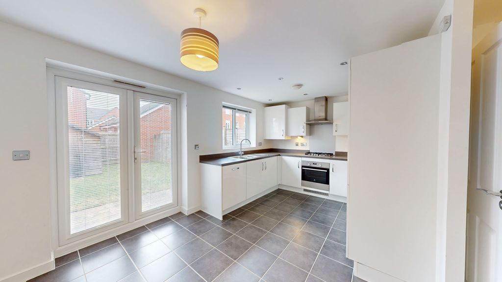 Property photo 3 of 11 04012026_134901