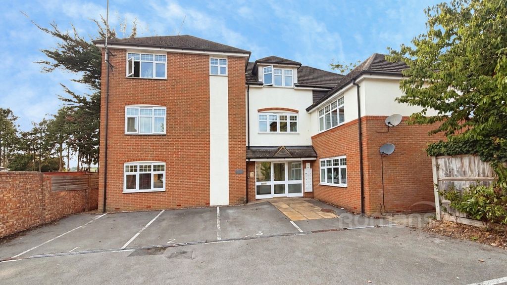 Property photo 1 of 16 Pbox-Img.Png