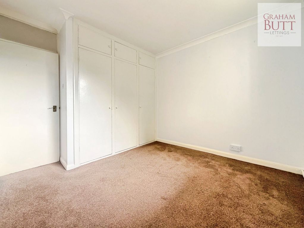 Property photo 3 of 12 Picture No. 14