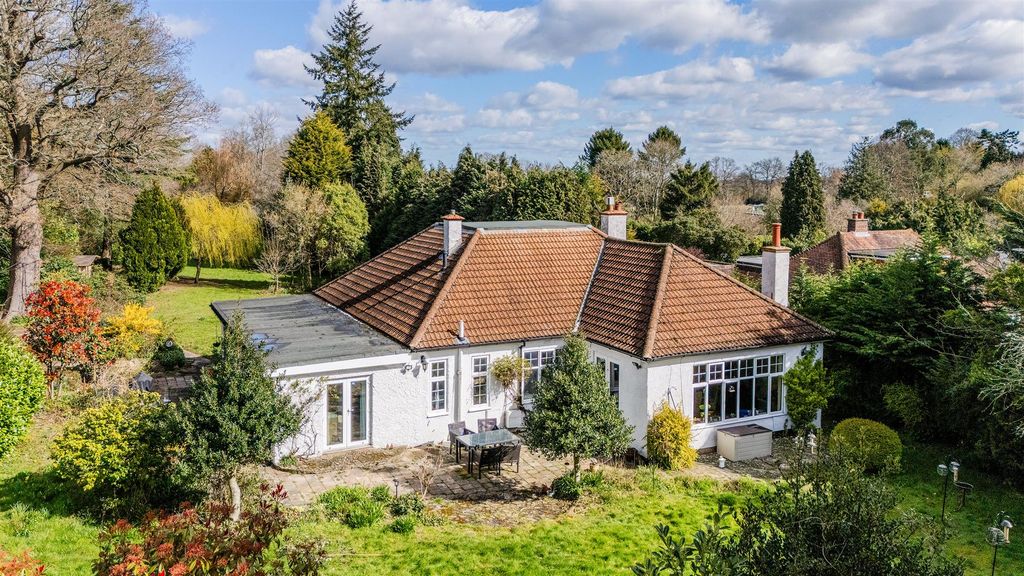 Property photo 1 of 29 Margery Lane, Lavington Drone  (1).Jpg