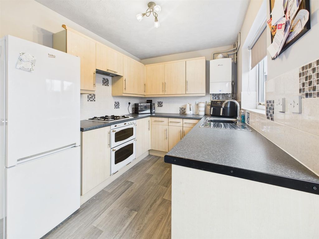 Property photo 2 of 15