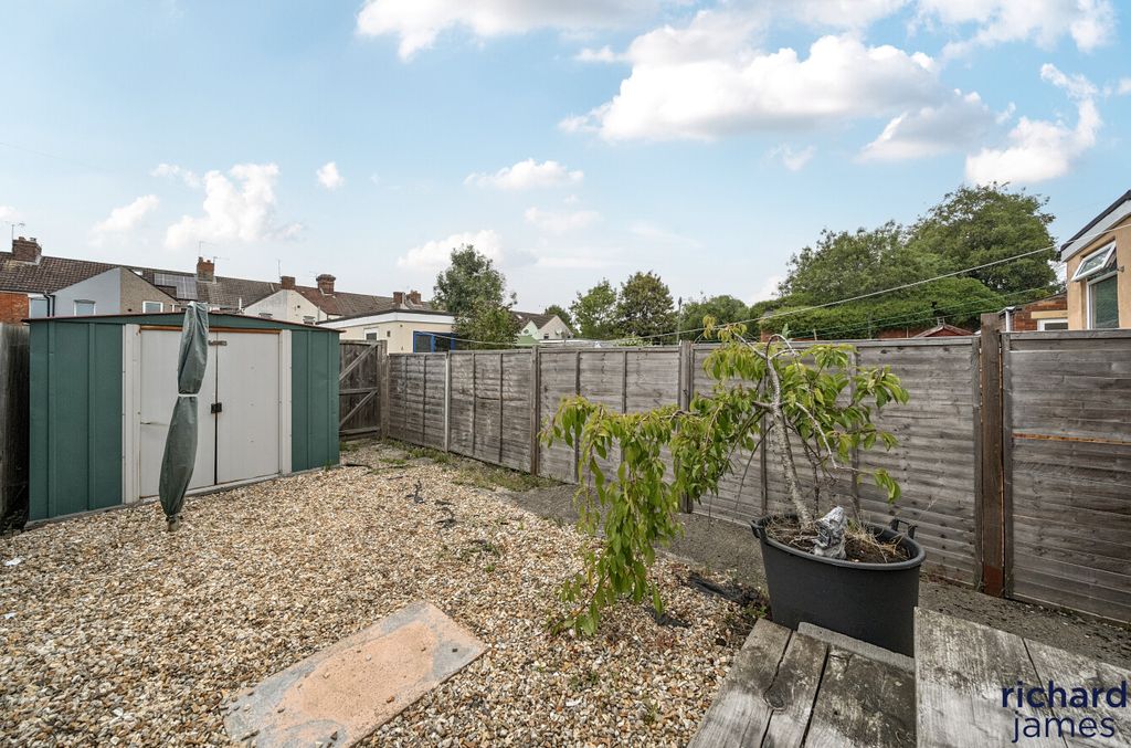 Property photo 3 of 10 8A84110387B04F32A60A14E743A92Ca2