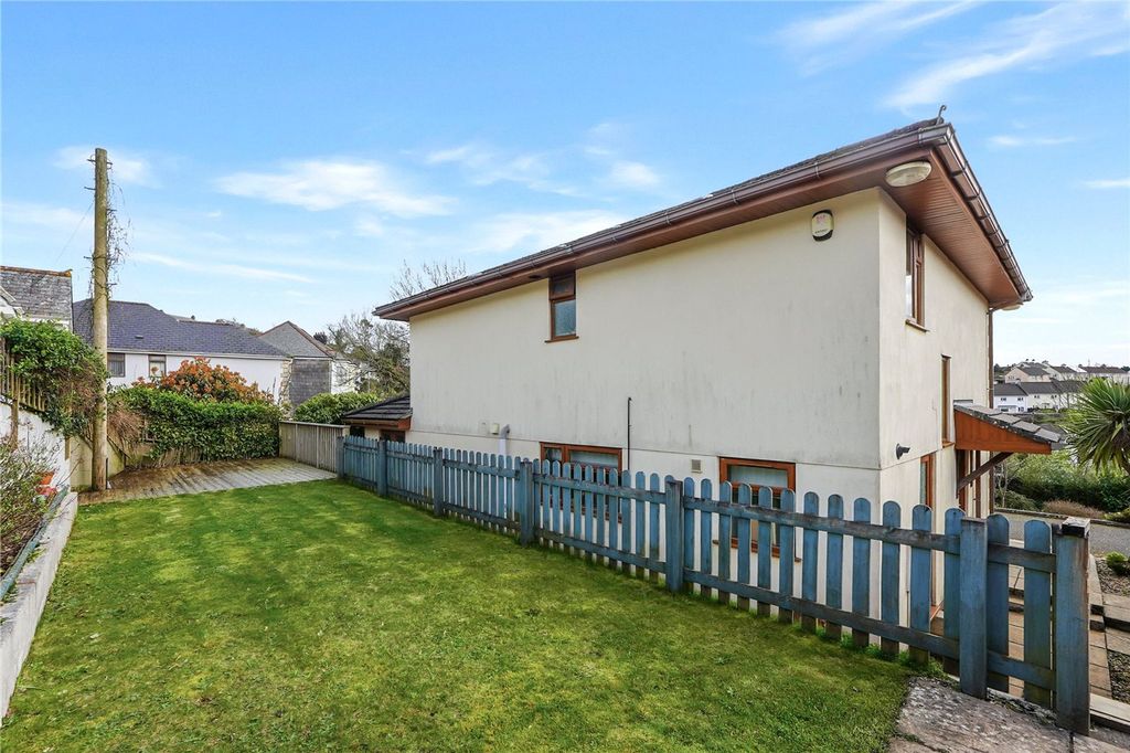 Property photo 2 of 18 Picture No. 06