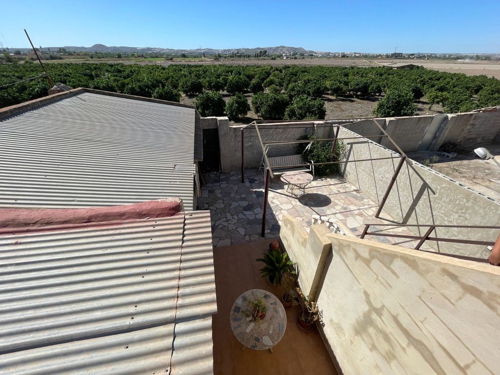 Property photo 2 of 10