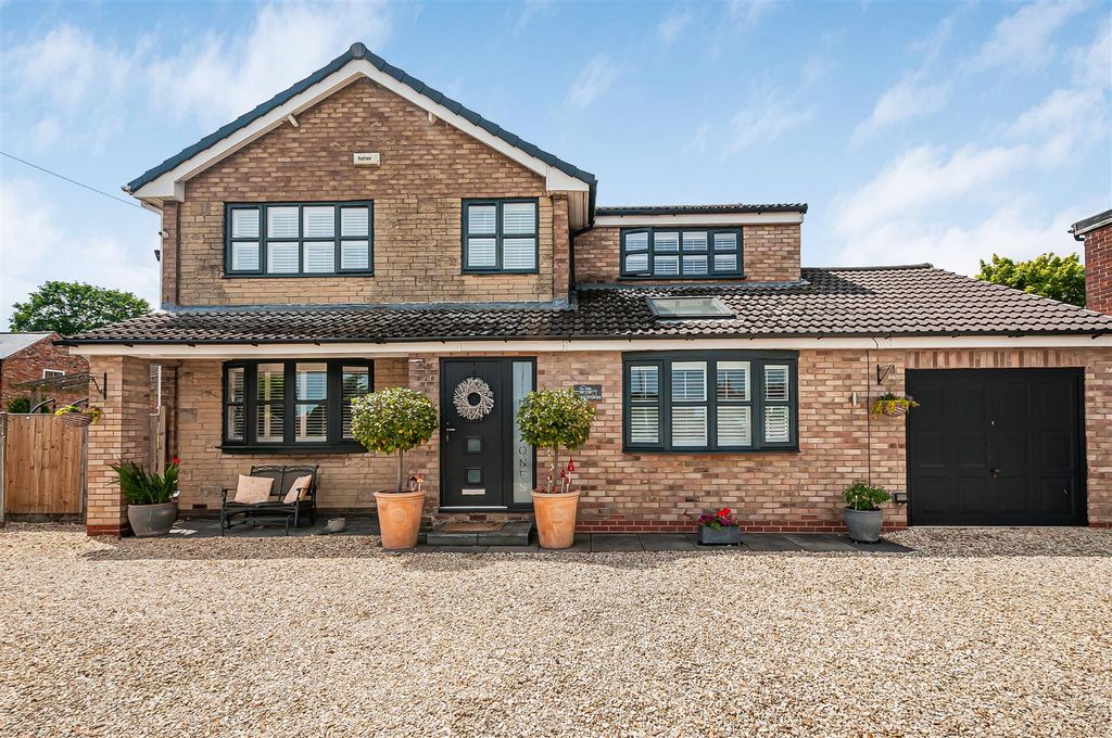 Property photo 1 of 34 York Stones29.Jpg