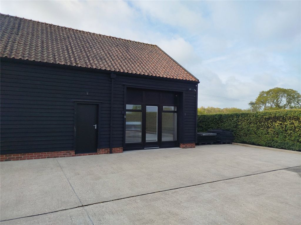 Property photo 1 of 6 Picture No. 05