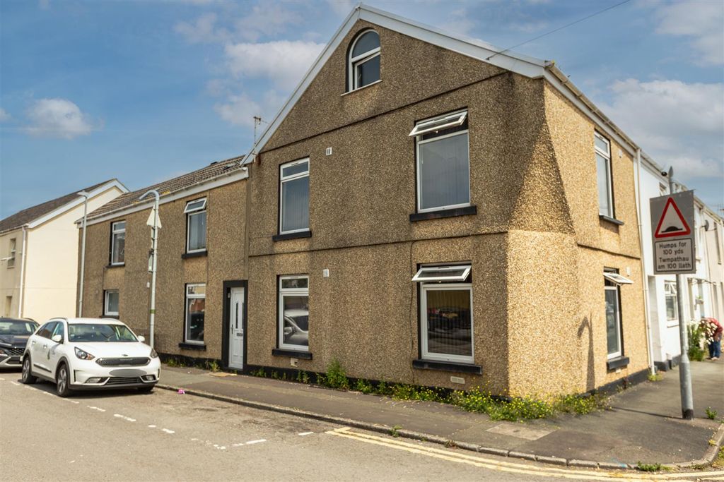 Property photo 1 of 22 Cz0A2156.Jpg