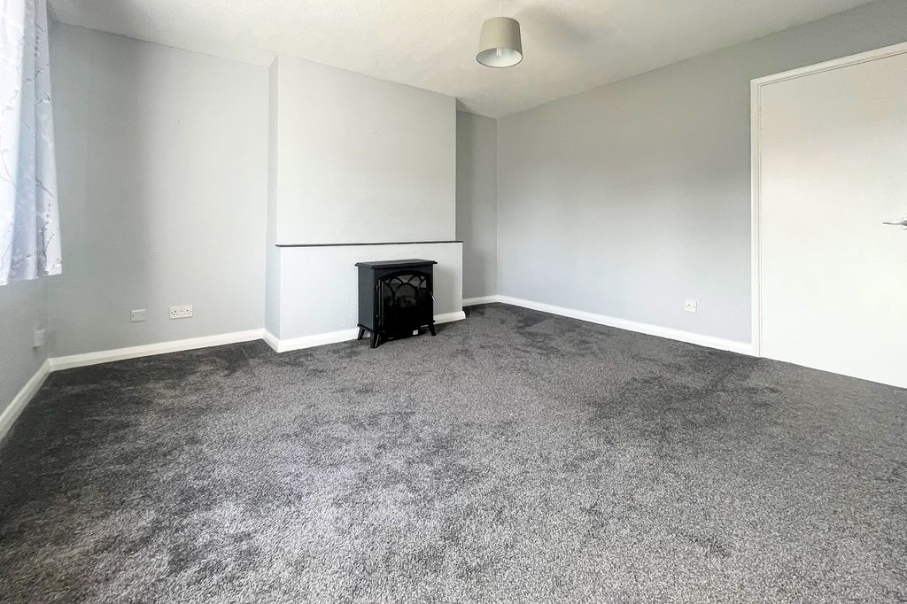 Property photo 2 of 11 Photo 2