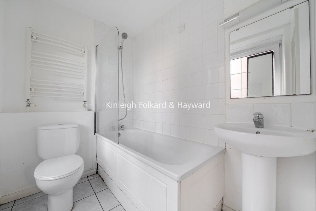 Property photo 3 of 14 Picture No. 26