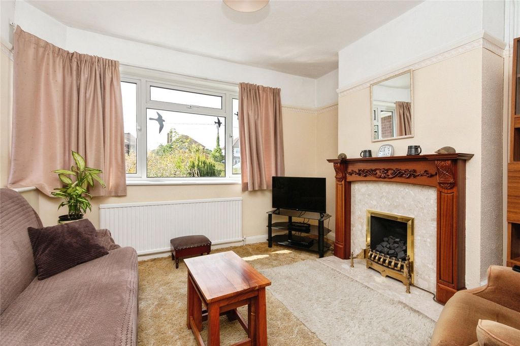 Property photo 2 of 21 Picture No. 02