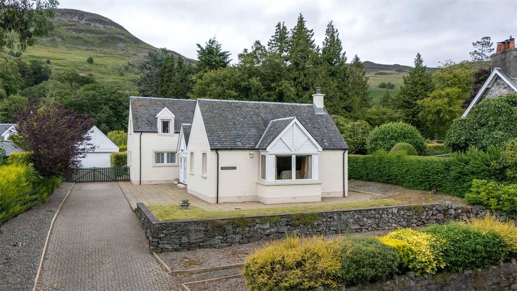 Property photo 1 of 56 Picture No. 01