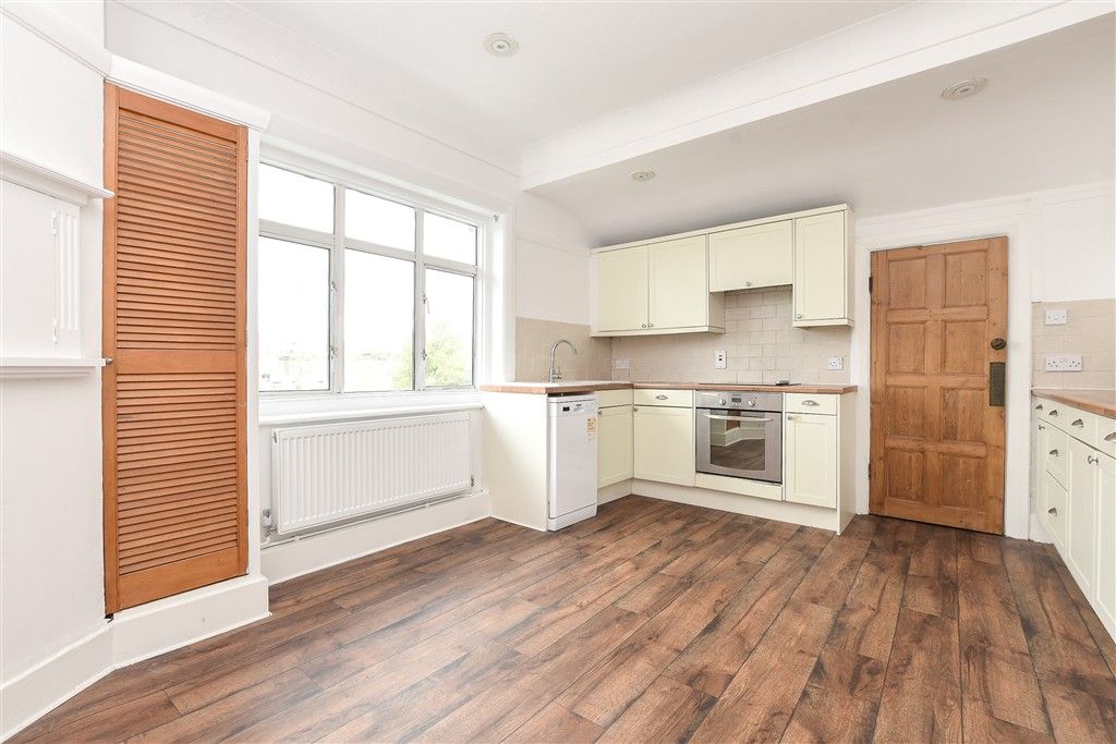 Property photo 3 of 13 Kitchen