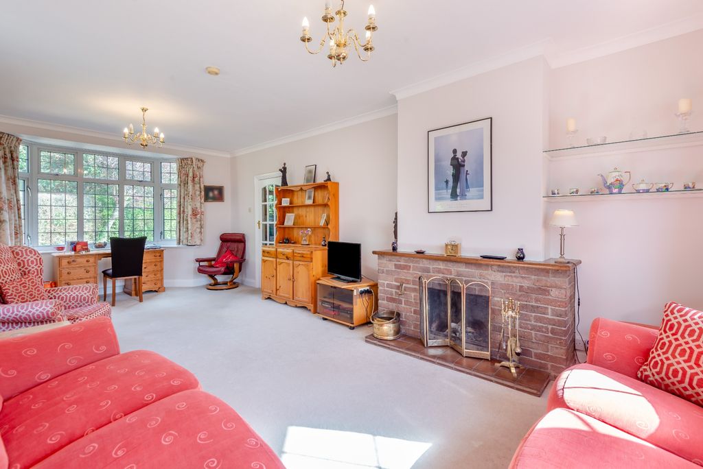 Property photo 3 of 16