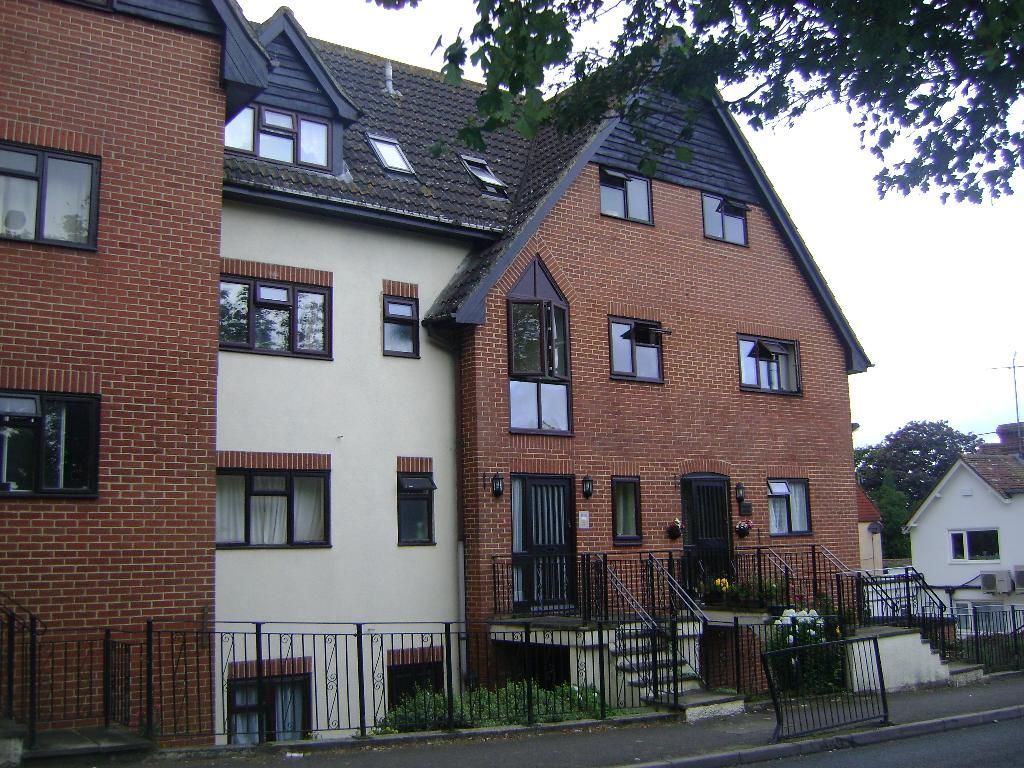 Property photo 1 of 7