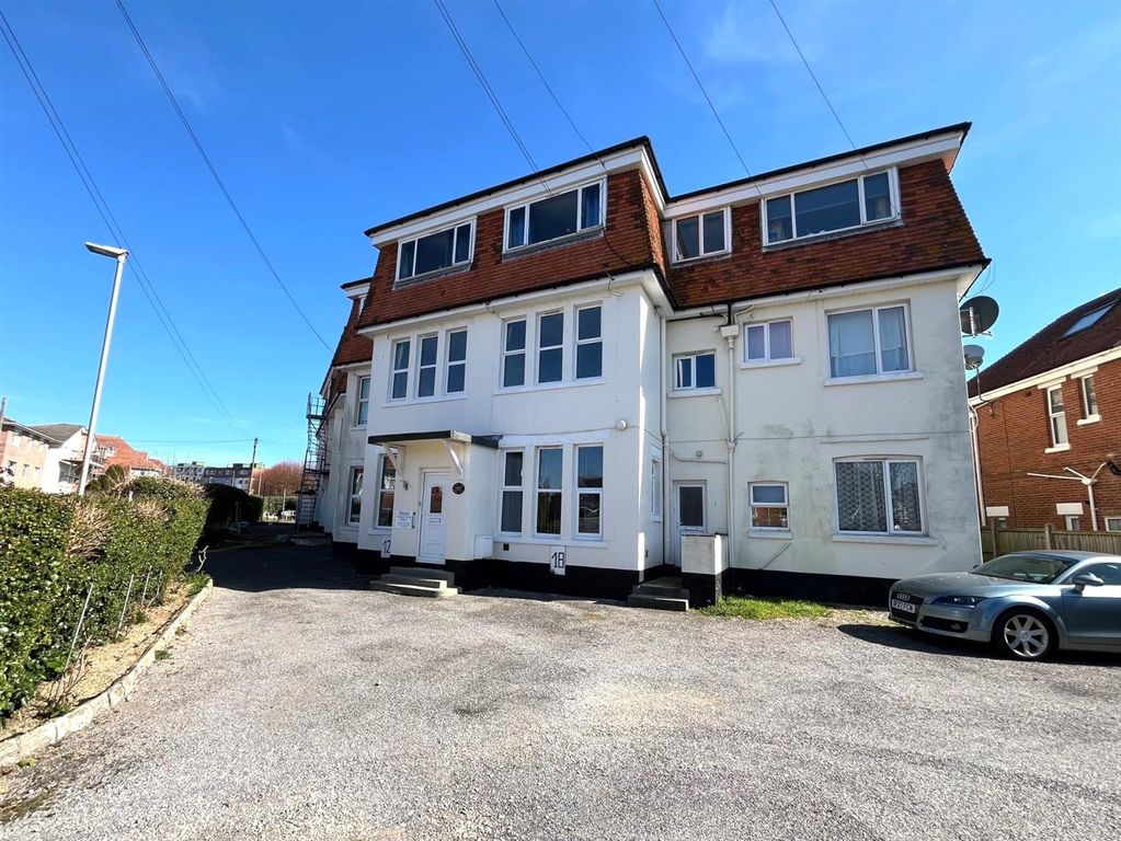 Property photo 1 of 11 4208 Windowcard.Jpg