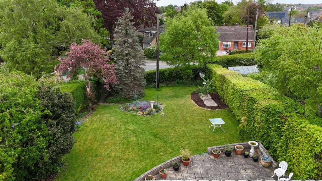 Property photo 3 of 23 5076263