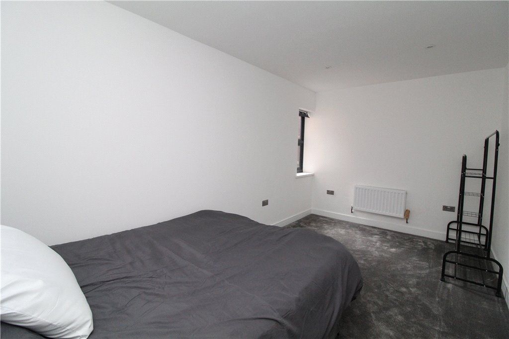 Property photo 3 of 5 Bedroom