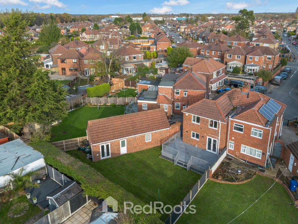 Property photo 1 of 30 4009320