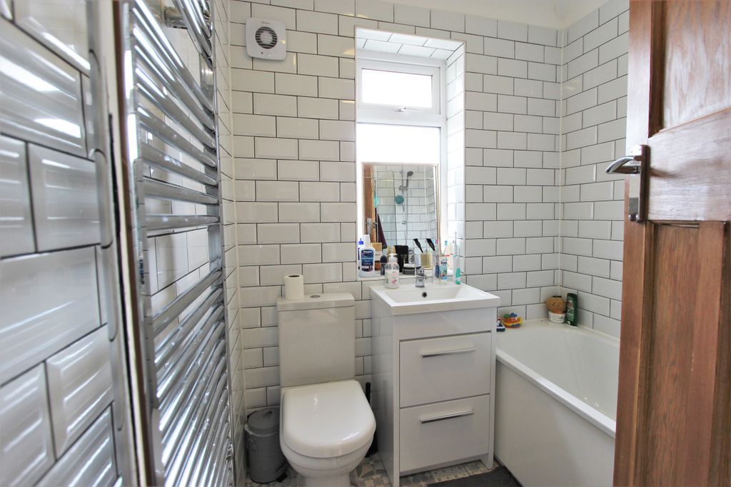 Property photo 2 of 2