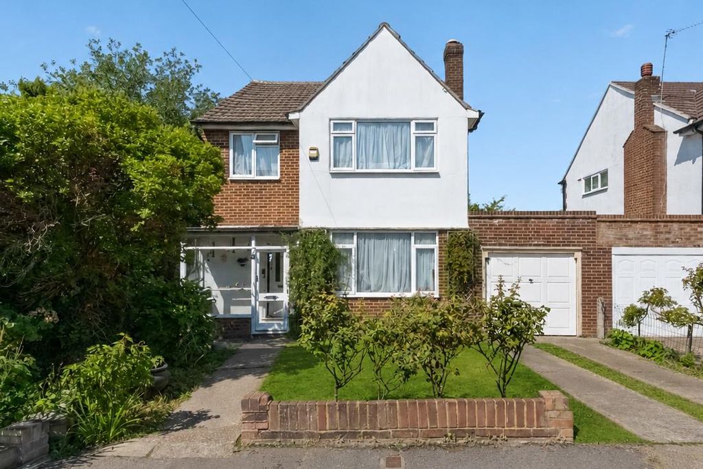 Property photo 1 of 16