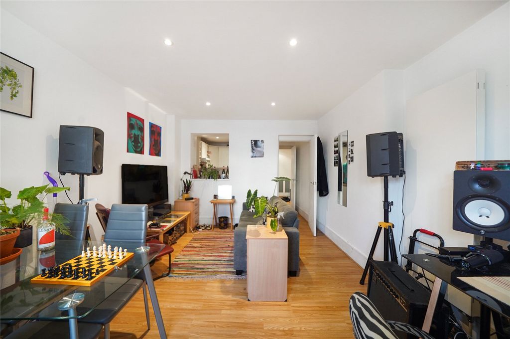 Property photo 2 of 11 Picture No. 11