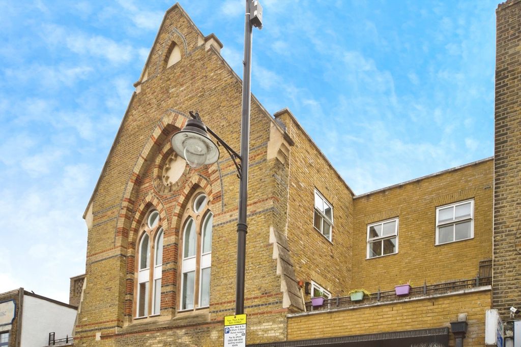 Property photo 1 of 17 Photo